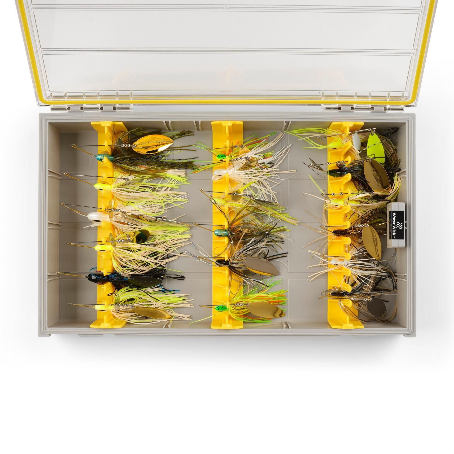 Plano EDGE Spinner Bait Tackle Box 3700 PLASE603